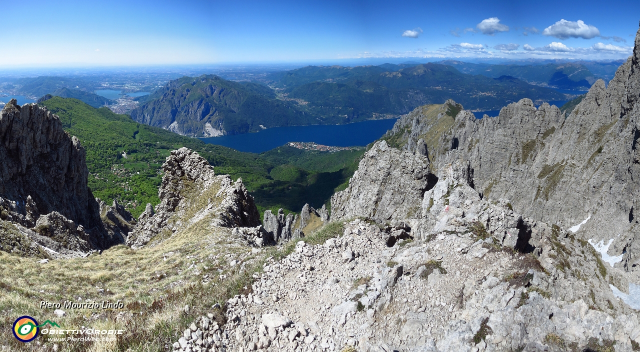 22 Panoramica dallo 'spallone' che porta sulla cresta Cermenati.jpg